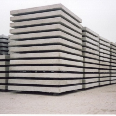 Betonplaten met hoeklijn Enkelnet - 20 ton - C50/60